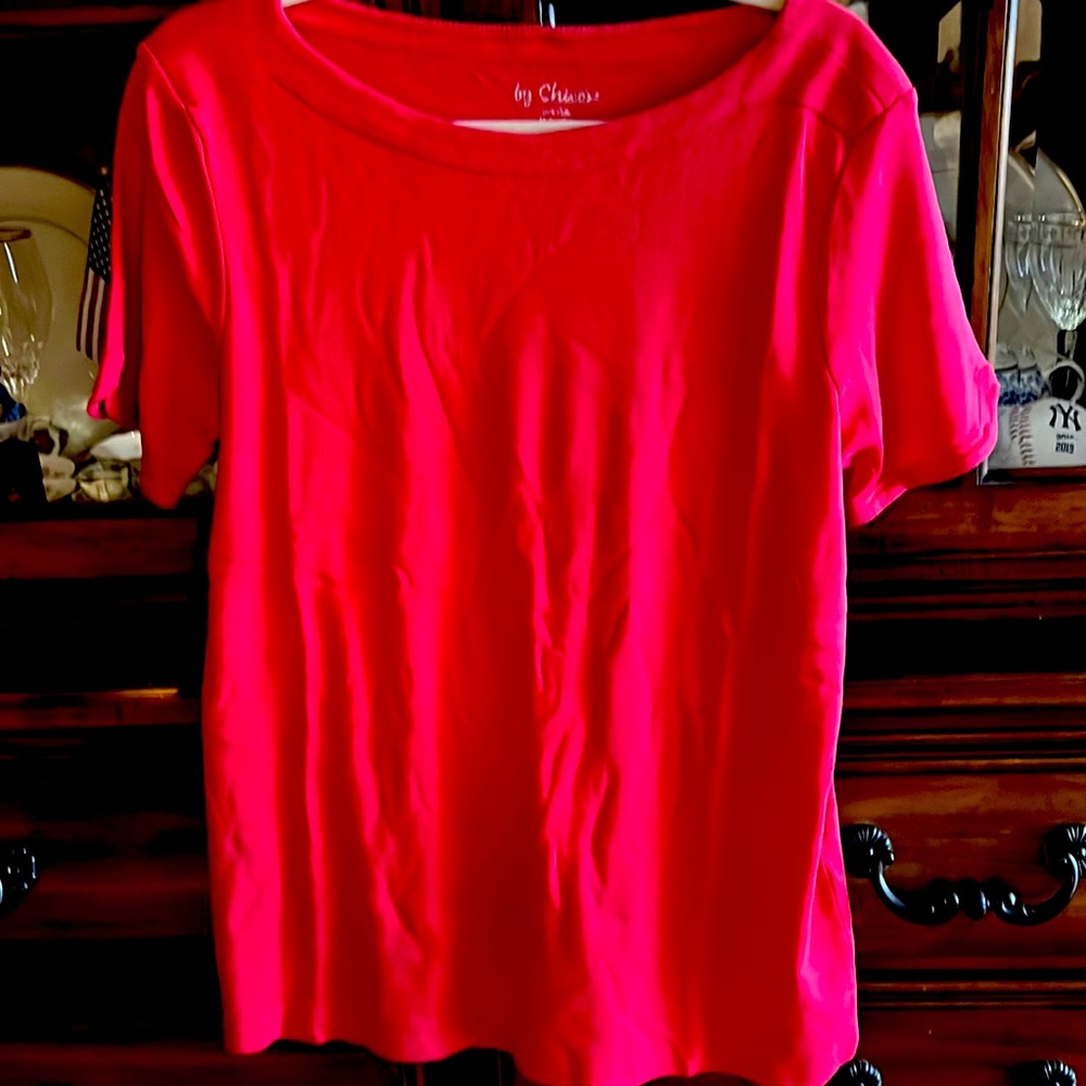 Chicos boat neck bright pink size 2 tee shirt.